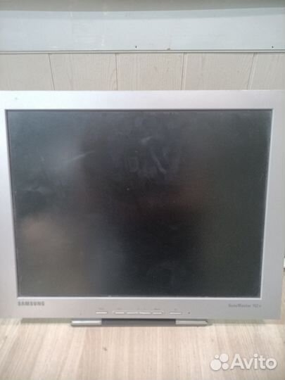Монитор Samsung 152s
