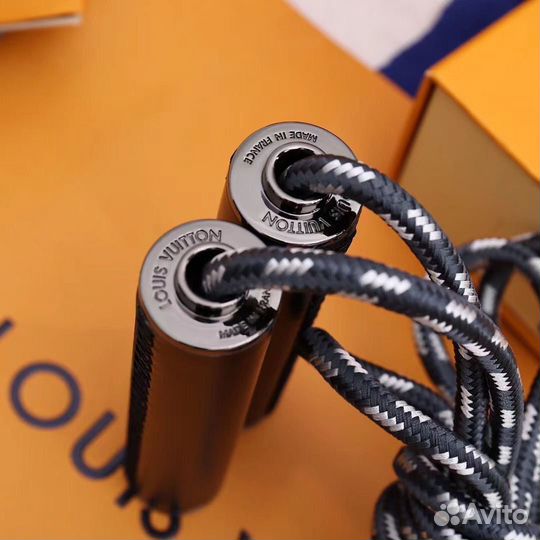 Скакалка Louis Vuitton Christopher черная