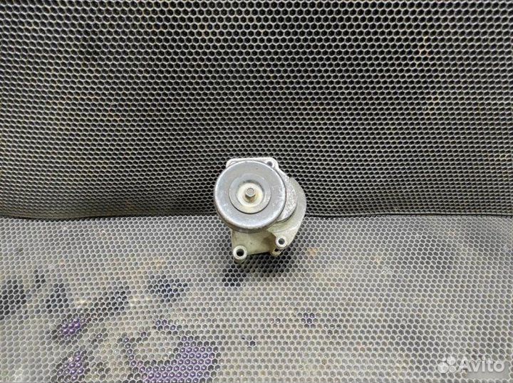 Натяжной ролик Toyota 2uzfe