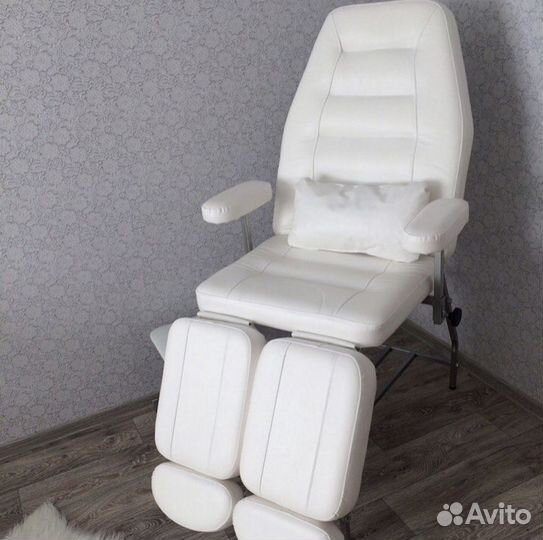 Кресло для педикюра белое новое доставка
