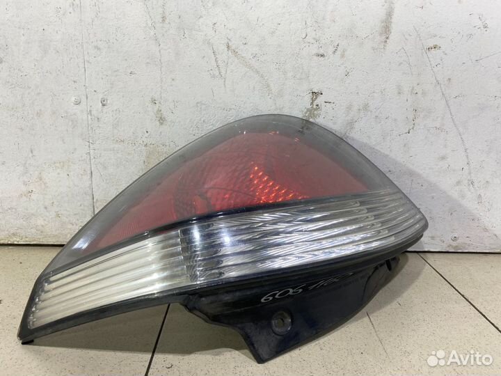 Фонарь задний правый Киа