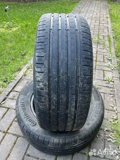 Continental ContiPremiumContact 5 225/55 R16 W