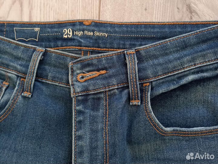 Джинсы женские Levi's