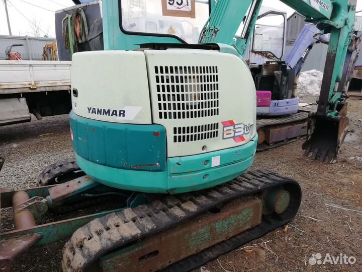 Щитки на мини-экскаватор yanmar B3U/B4U