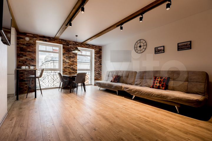 2-к. квартира, 58 м², 9/9 эт.