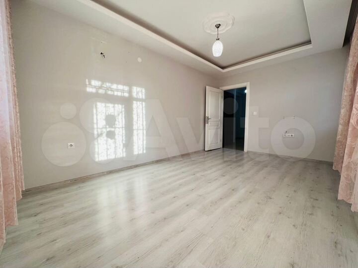 3-к. квартира, 95 м² (Турция)