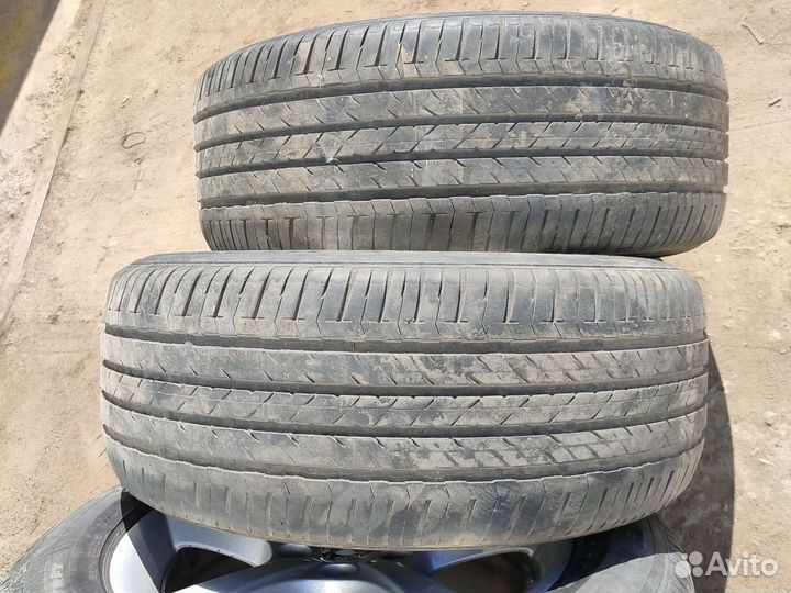 Bridgestone Dueler H/L 400 225/55 R18
