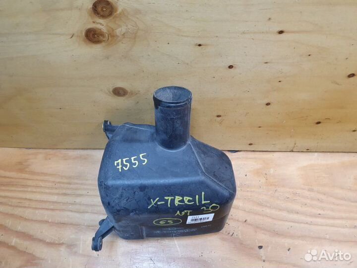 Резонатор воздушного фильтра Nissan X-Trail NT30