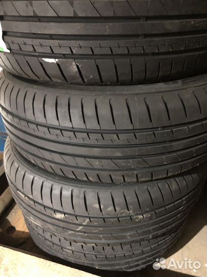 Kapsen Rassurer K737 225/40 R18