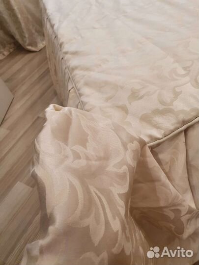 Покрывало на кровать 140-200 с 3мя подушками