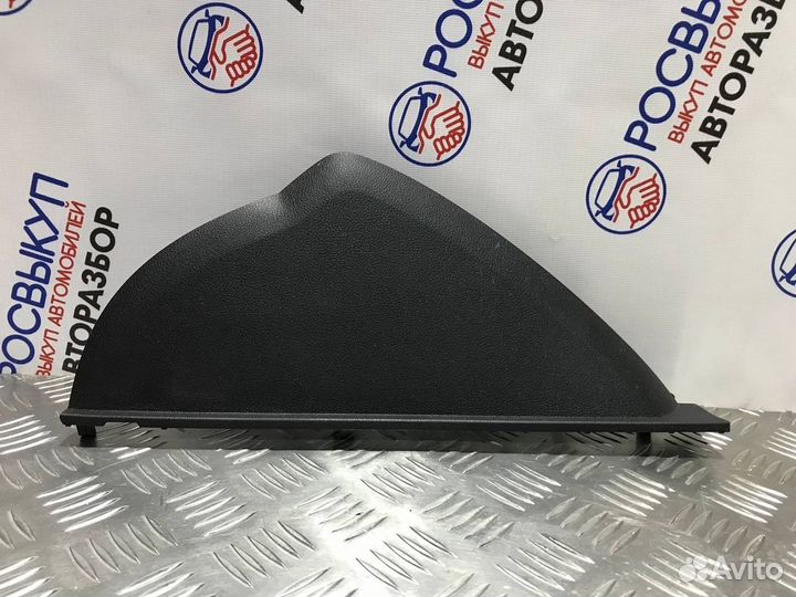 Накладка торпедо Hyundai Solaris 2