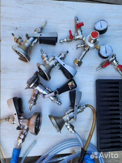 Редуктор заборная головка