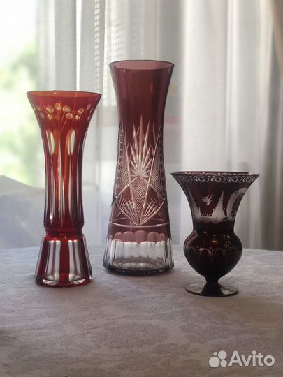 Ваза для цветов хрустальная цветная