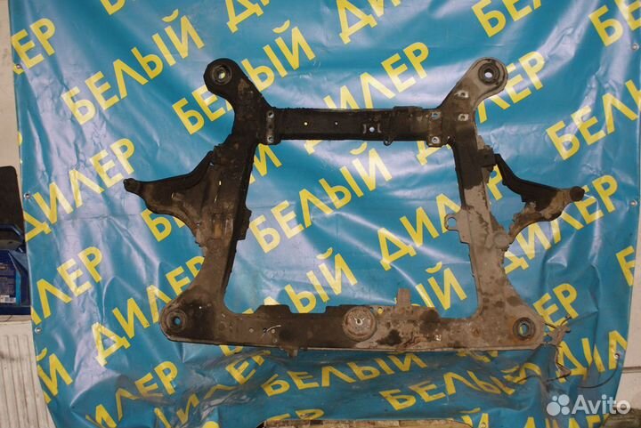 Подрамник Volvo V70