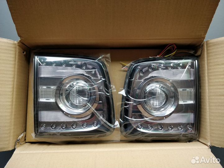 Задние фонари Nissan Patrol Y62 2010