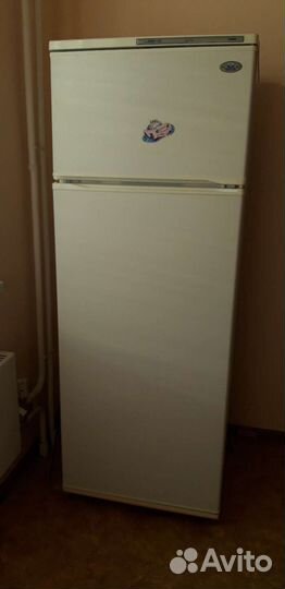 Холодильник бу атлант