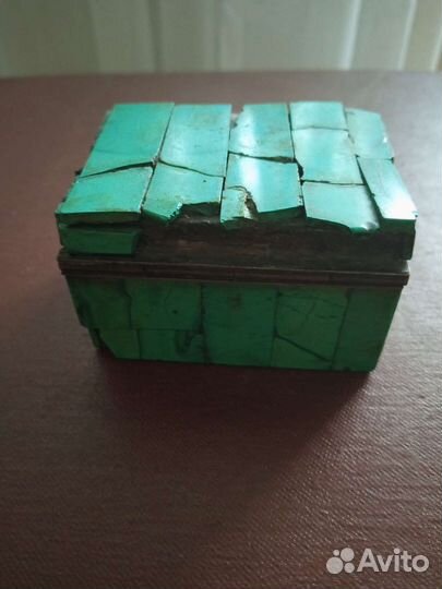 Малахитовая шкатулка