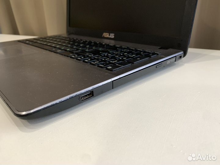 Ноутбук asus x550 i3-4010 ssd
