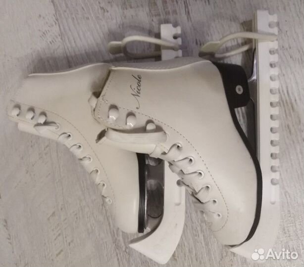 Коньки фигурные (детские) Nordway Nicole