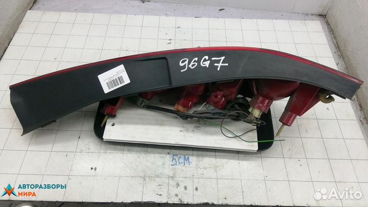 Фонарь задний правый Ford Mondeo 3 2003 1319871