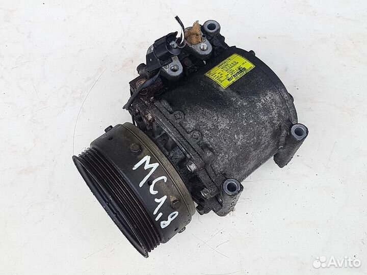 Mitsubishi Carisma 1998 Компрессор MB958178 1.8