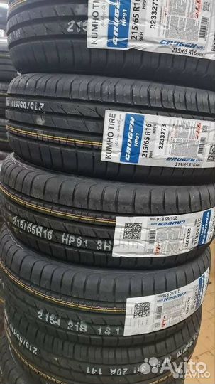 Kumho Crugen HP91 215/65 R16