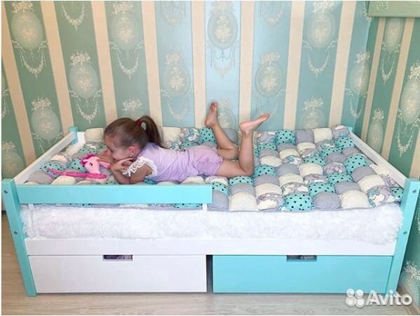 Детская деревянная кровать-тахта