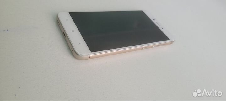 Xiaomi Redmi 4X, 3/32 ГБ