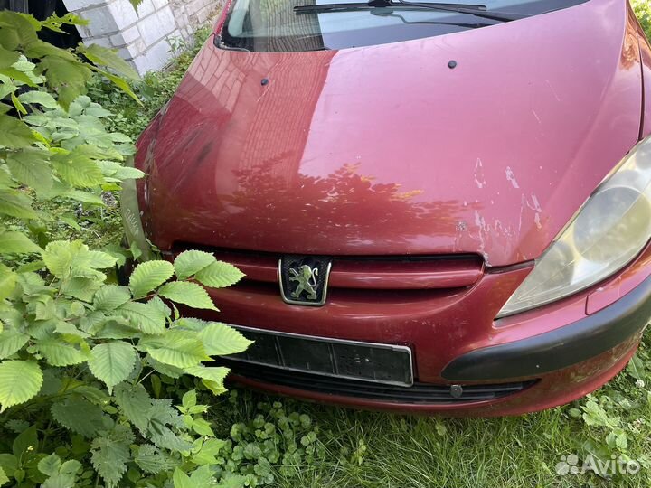 По запчастям Пежо 307. 2004г. 1.6i