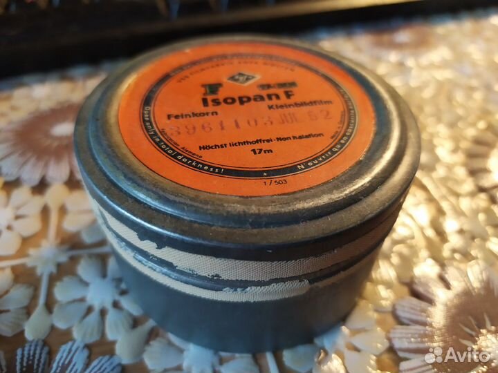 Фотопленка agfa Isopan F В жестяной банке 1962 г