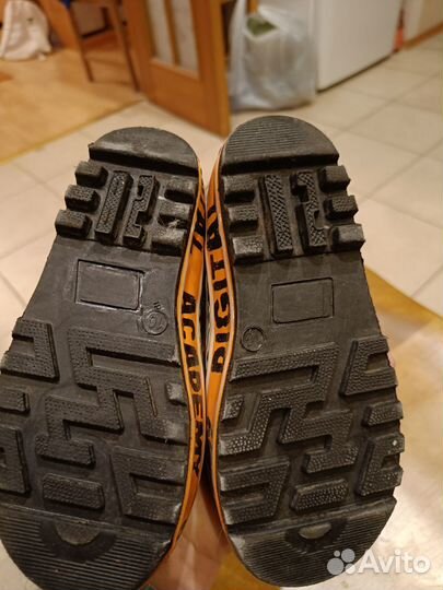 Детские резиновые сапоги