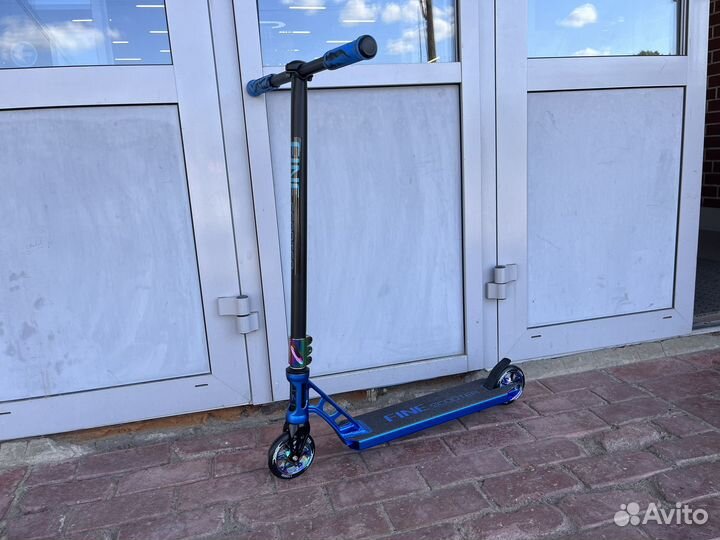 Трюковой самокат Hic синий