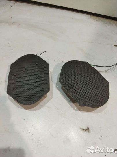 Ford Fiesta мк5 штатные динамики