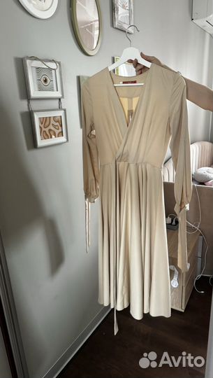 Платье нарядное