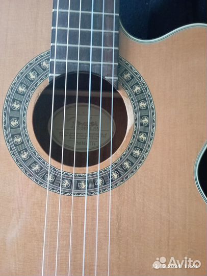Электроакустическая гитара Fender