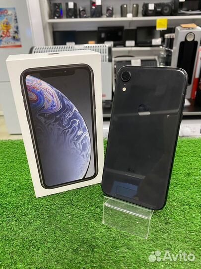 iPhone Xr, 64 ГБ