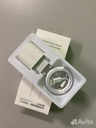 Зарядка для iPhone 20w