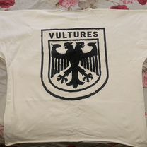 Футболка Vultures