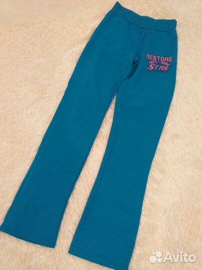 Спортивный костюм новый