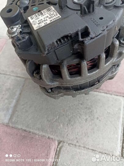 Генератор Renault Sandero Stepway 2012г б.у