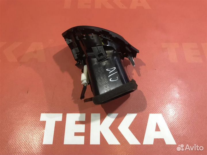 Дефлектор обдува левый lexus IS 2