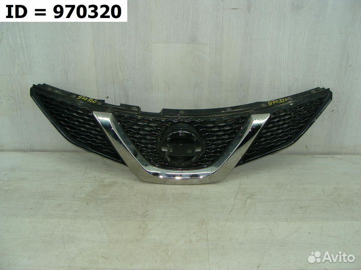 Решетка радиатора Nissan Qashqai