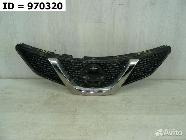 Решетка радиатора Nissan Qashqai