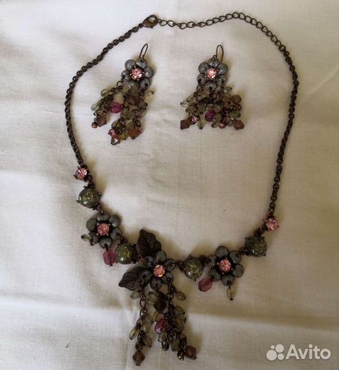 Ожерелье +серьги, браслеты
