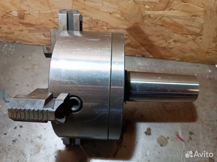 Токарный патрон150мм Япония