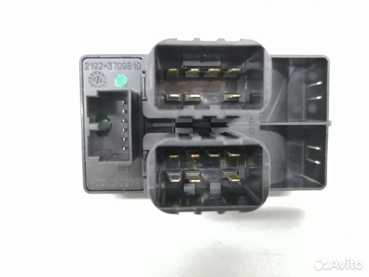 Кнопки упр. стеклоподъемниками Гранта/Калин/Датсун