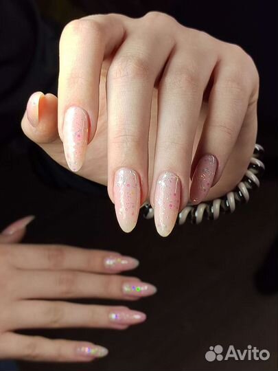 Маникюр, наращивание ногтей