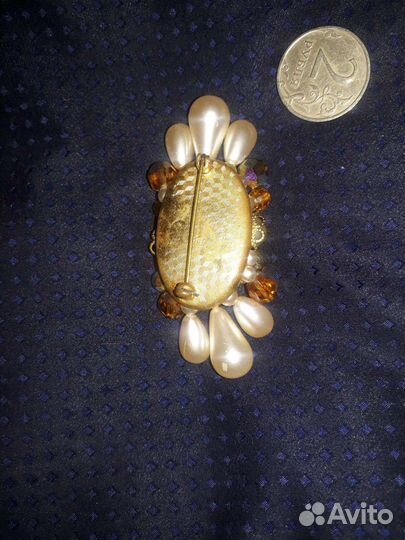 Винтажная брошь