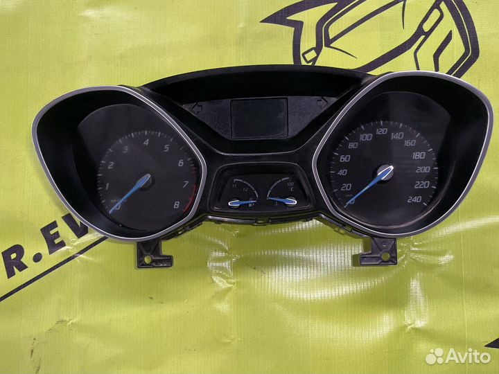 Панель приборов ford focus 3