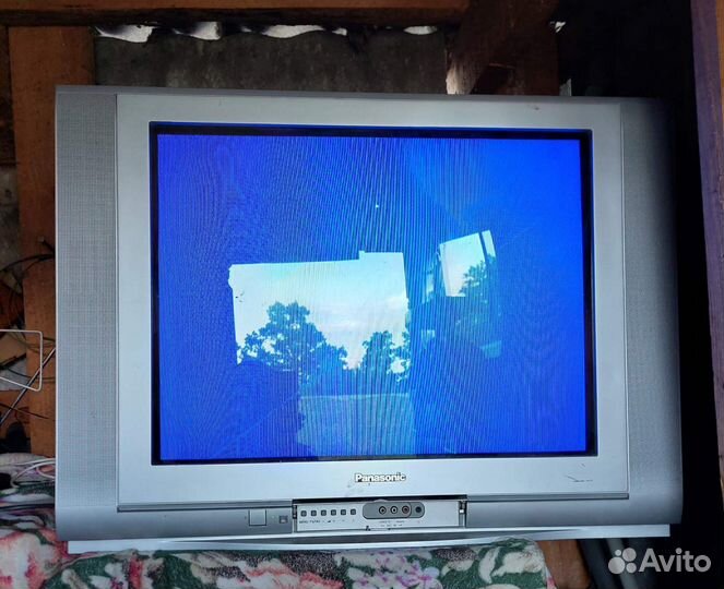 Телевизор panasonic
